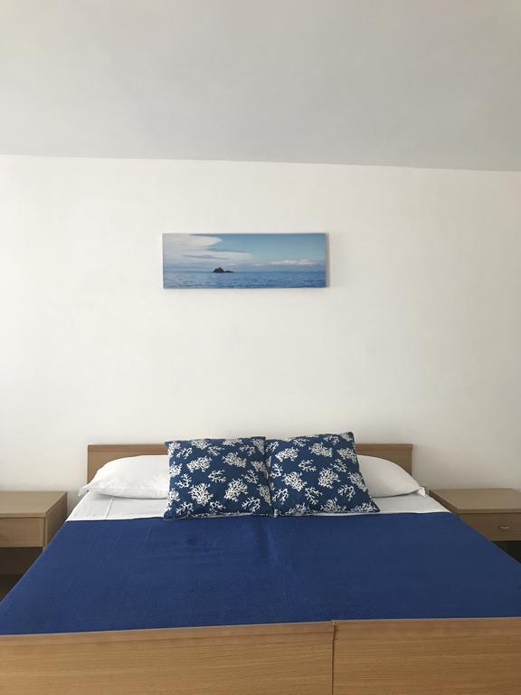 Scala Blu - Immobilevante Ponza Exterior foto